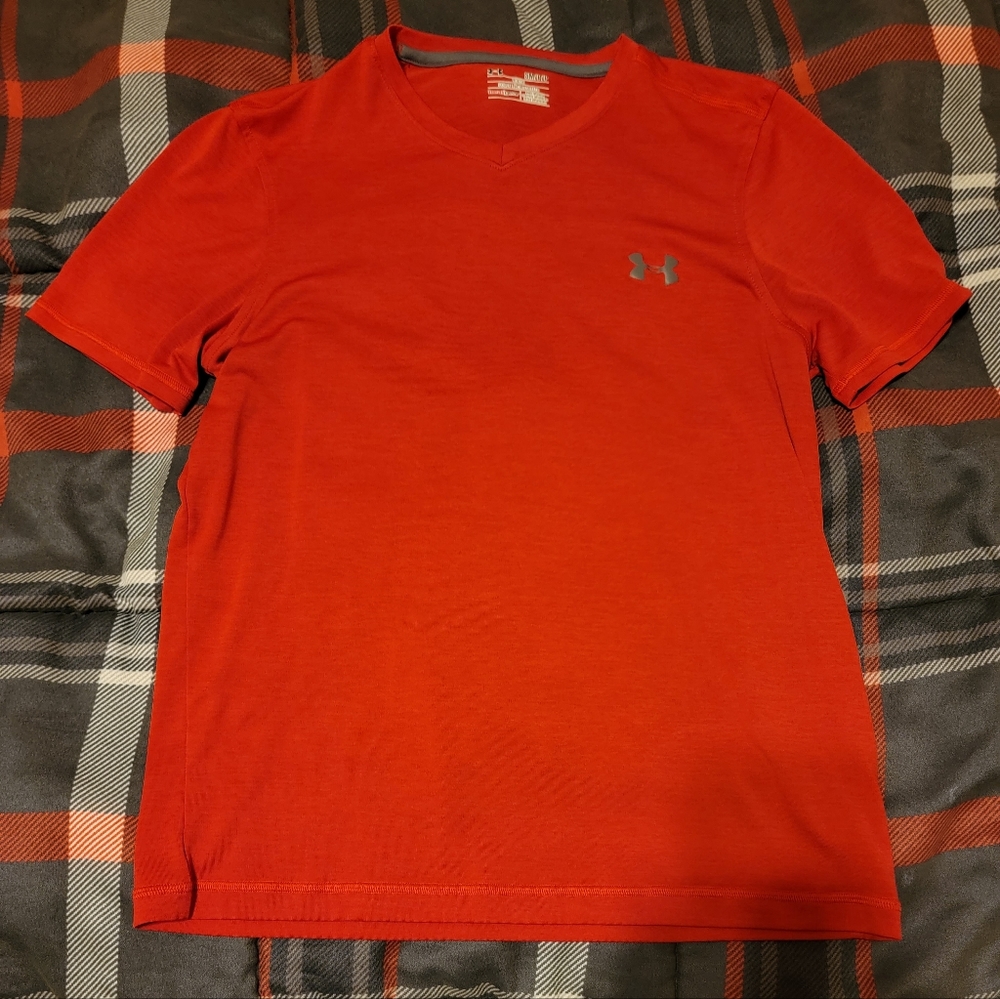 Under armour shirt